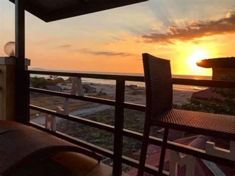 The Palms Resort & Bar Hotel (Subic (Zambales)).